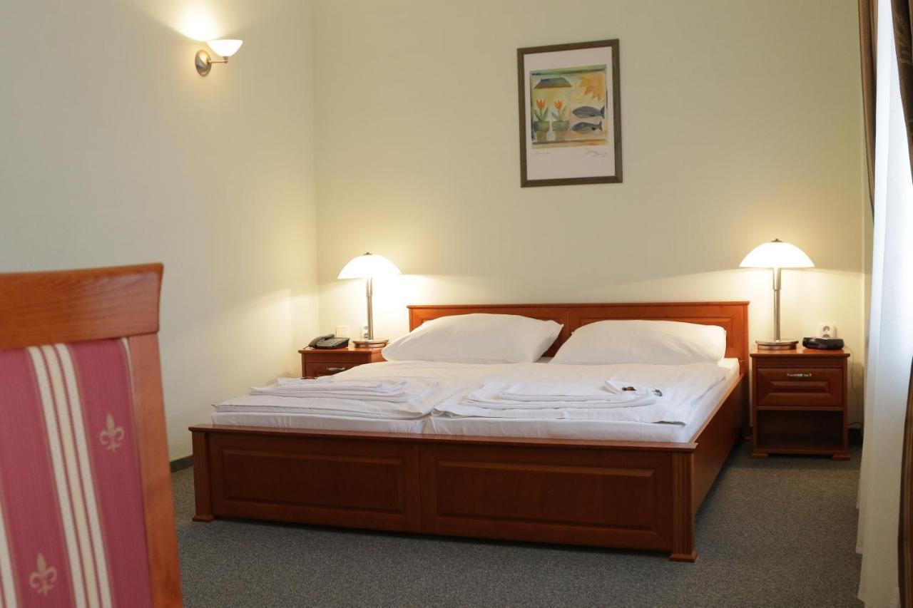 Hotel Grand 3*